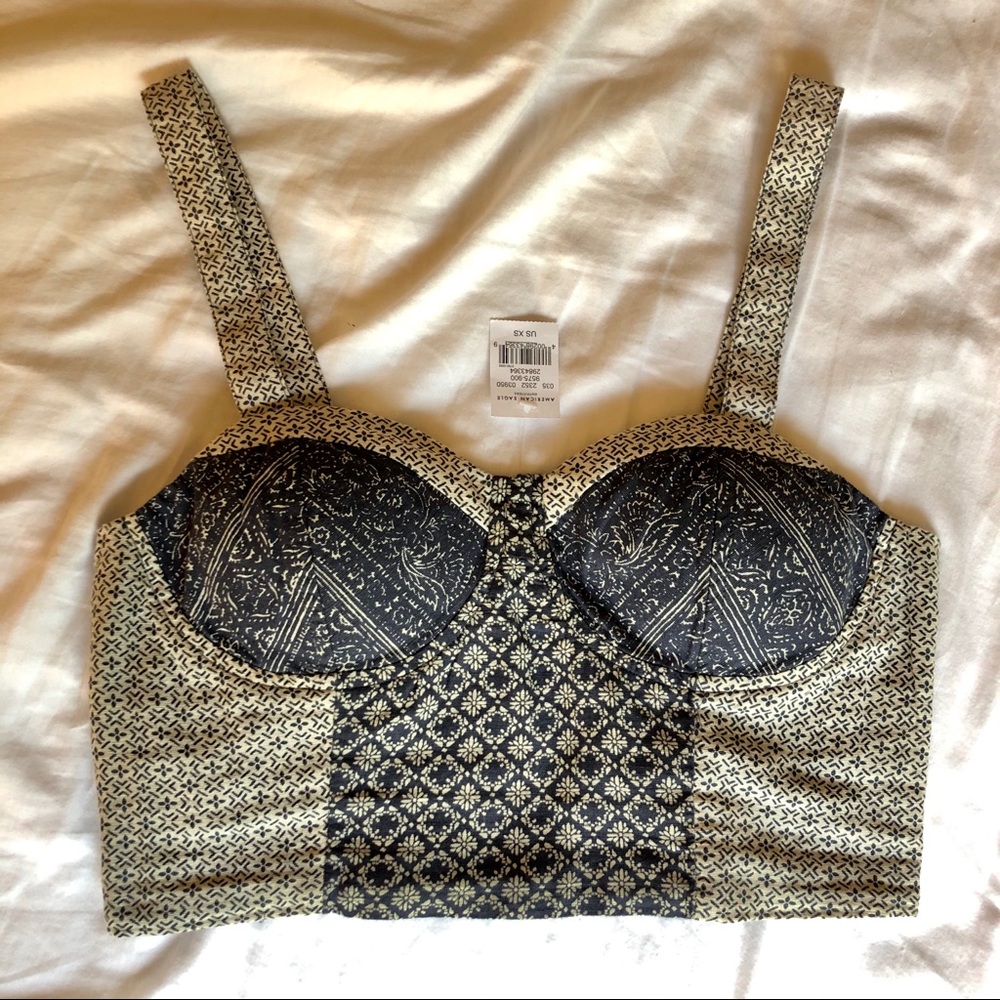 American Eagle Crop Top